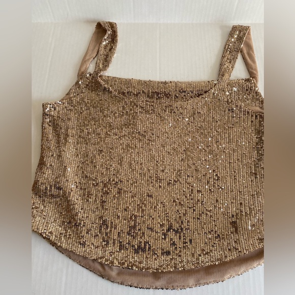By Anthropologie Cowl-Neck Sequin Camisole Top Size Medium Excellent Condition - Picture 8 of 10